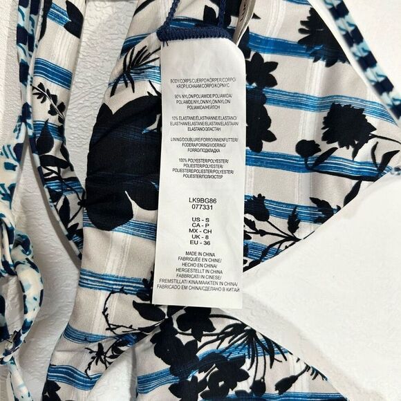 NWT Reversible Lucky Brand Bath suit top size small - Picture 6 of 6